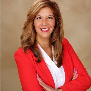 Meet your Posher, Catherine